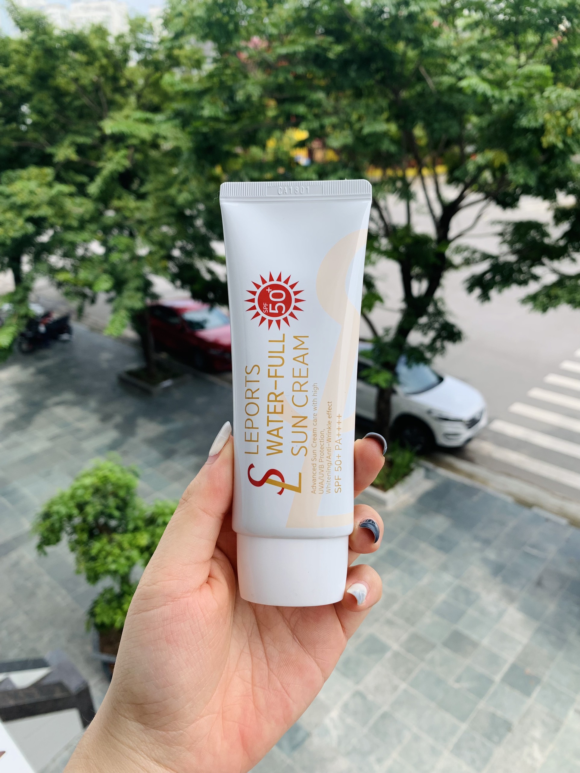 Kem Chống Nắng SL S mile Leader SPF50+ (60ml)-trắng ( không tem phụ )