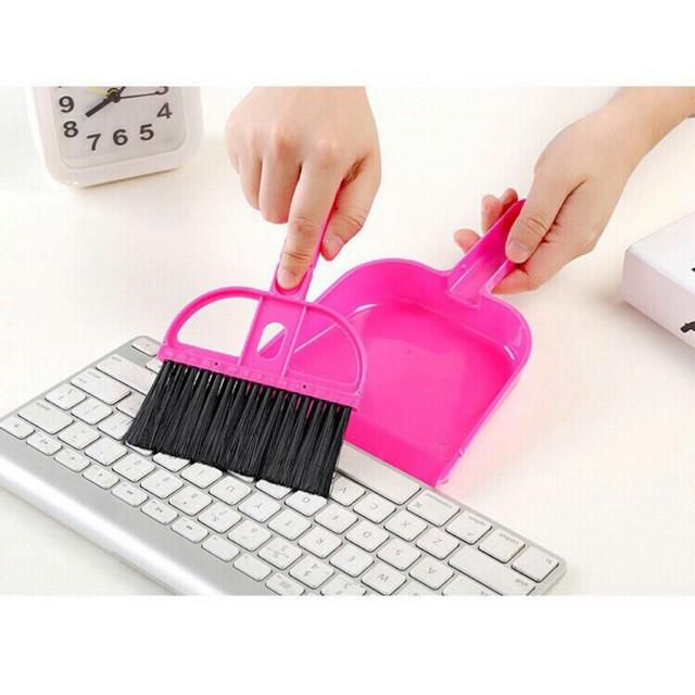 Chổi kèm ki quét bụi máy tính mini tiện lợi