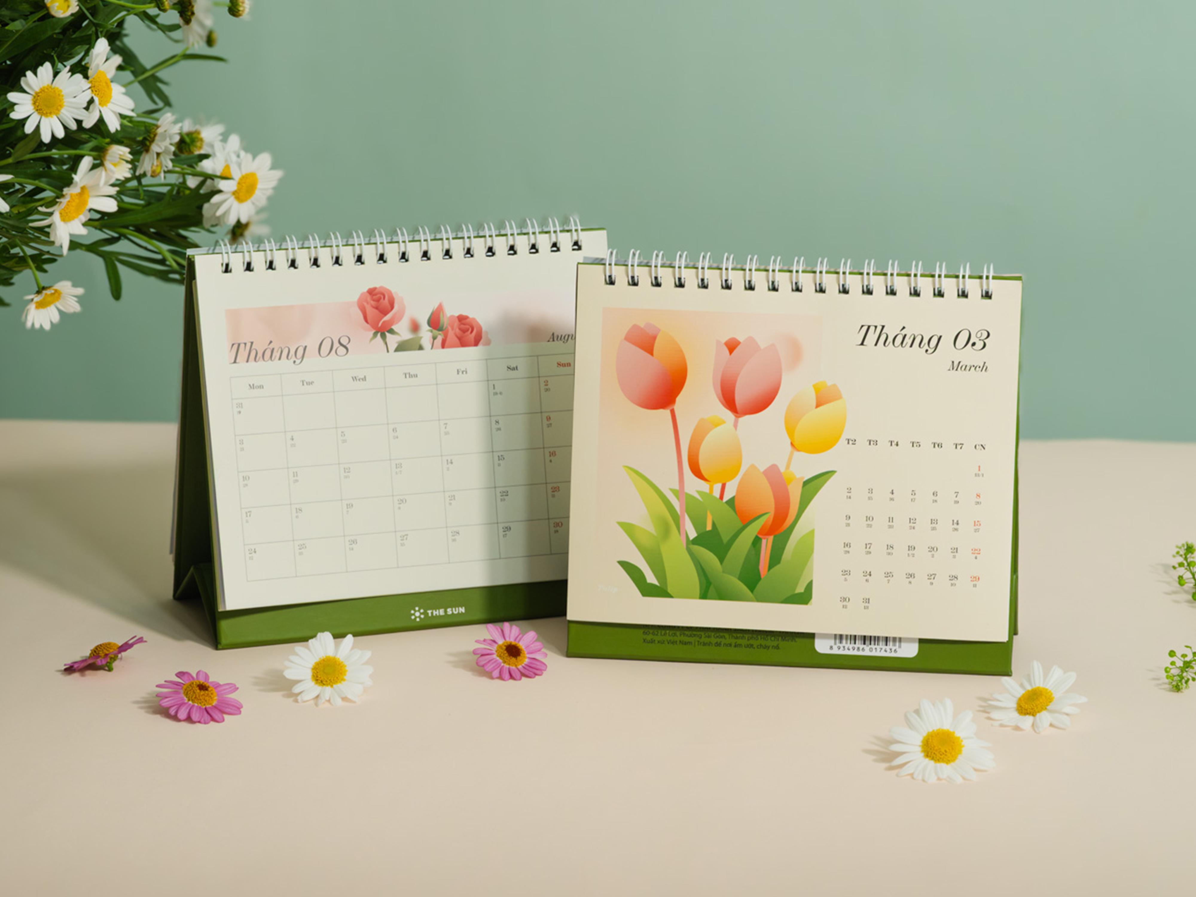 Lịch Bàn Chữ A 2026 - The Sun - Floral Flows