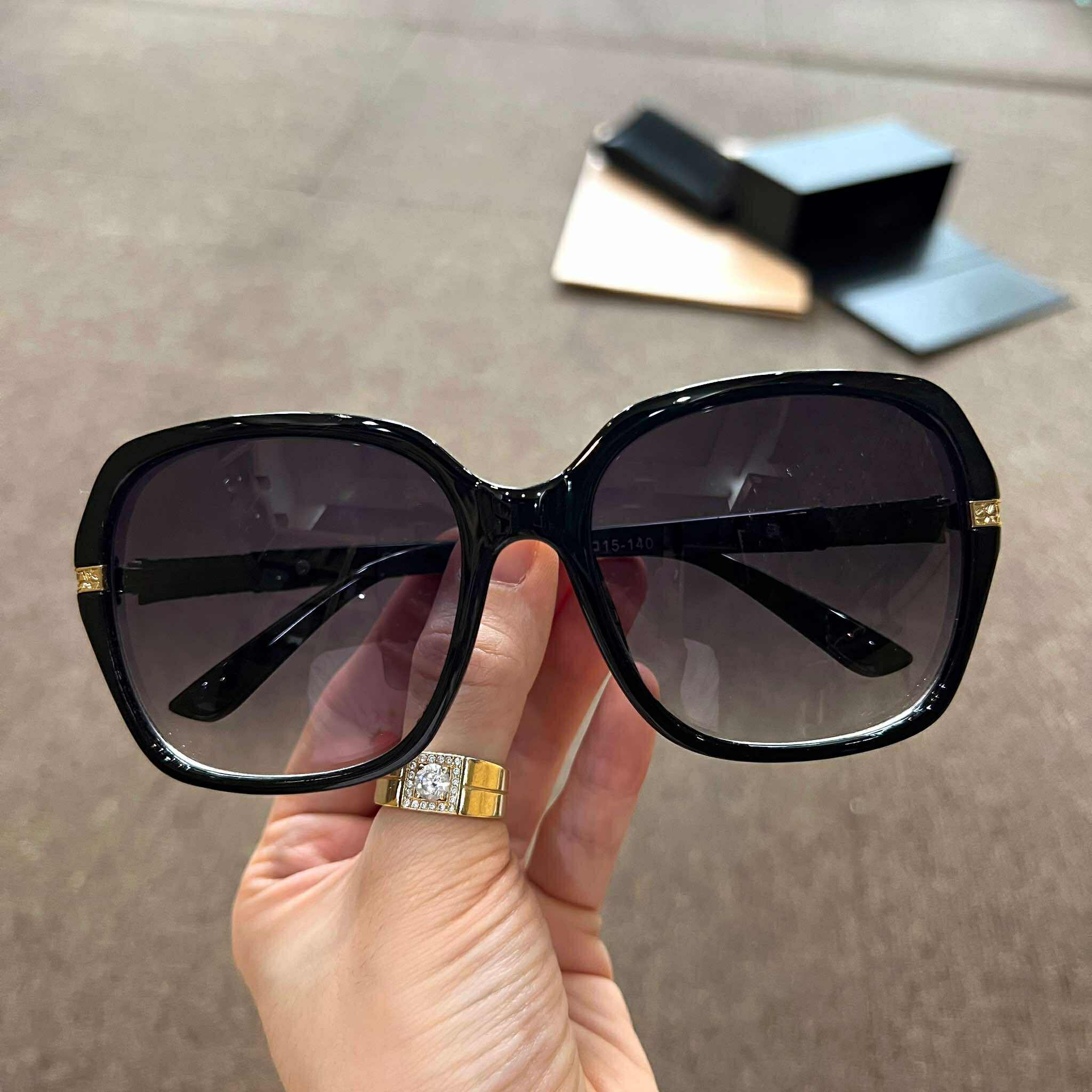 Kính mát thời trang cao cấp cho nữ dáng vuông Mắt kính chống nắng Uv