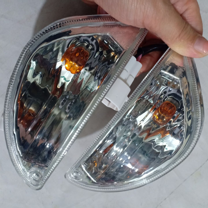 Bộ 2 xi nhan SAU dành cho xe vespa LX kèm bóng đèn (1 ĐÔI) - TB1345