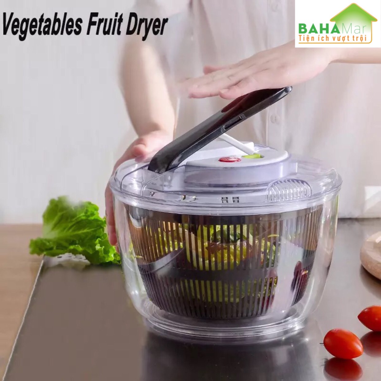 CHẬU ĐA NĂNG RỬA VÀ QUAY VẮT KHÔ RAU CỦ QUẢ THEO NGUYÊN LÝ ĐÒN BẨY có thể xoay nhiều món salad và rau tại cùng thời gian, tay nắm ấn đẩy có thể dễ dàng làm sạch và làm khô rau.