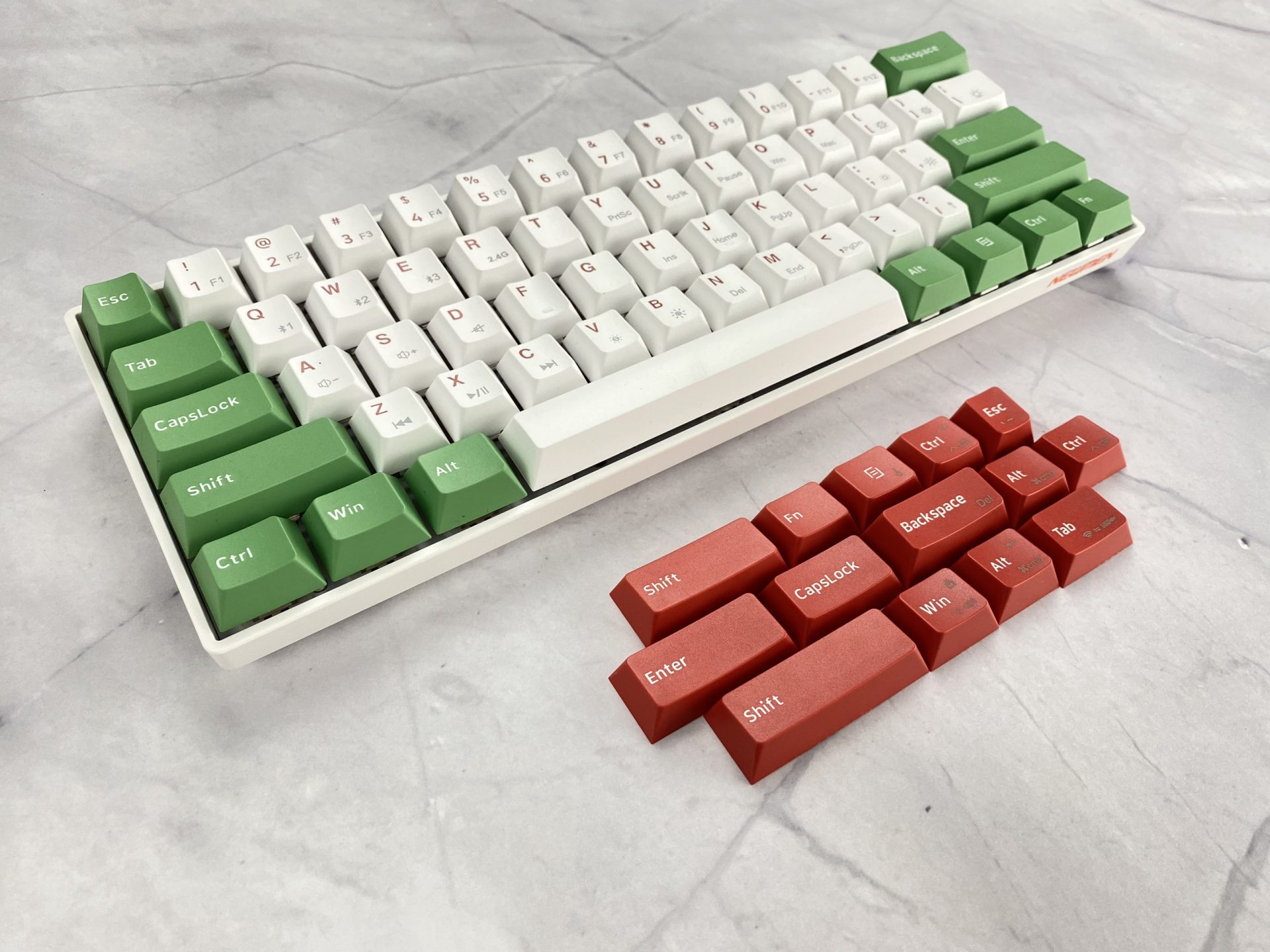 Bàn phím cơ không dây Dual Mode Newmen GM610Dy MX Hotswap Keycap PBT - Hàng Chính Hãng