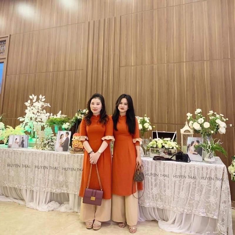 Áo dài cách tân trơn tay kiểu