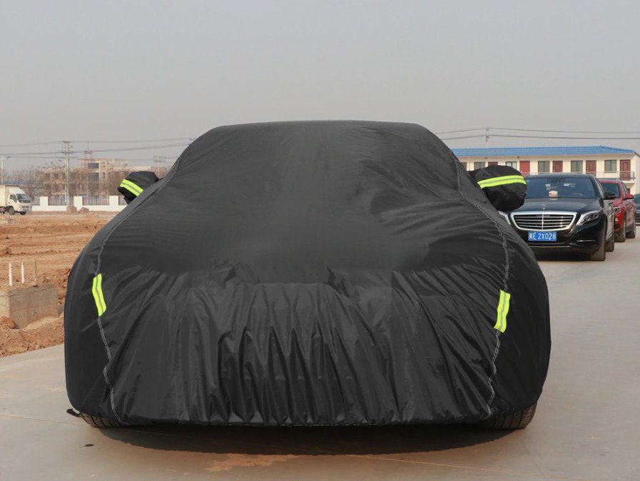 Bạt phủ ô tô bán tải Peugeot Landtrek nhãn hiệu Macsim sử dụng trong nhà và ngoài trời chất liệu Polyester - màu đen