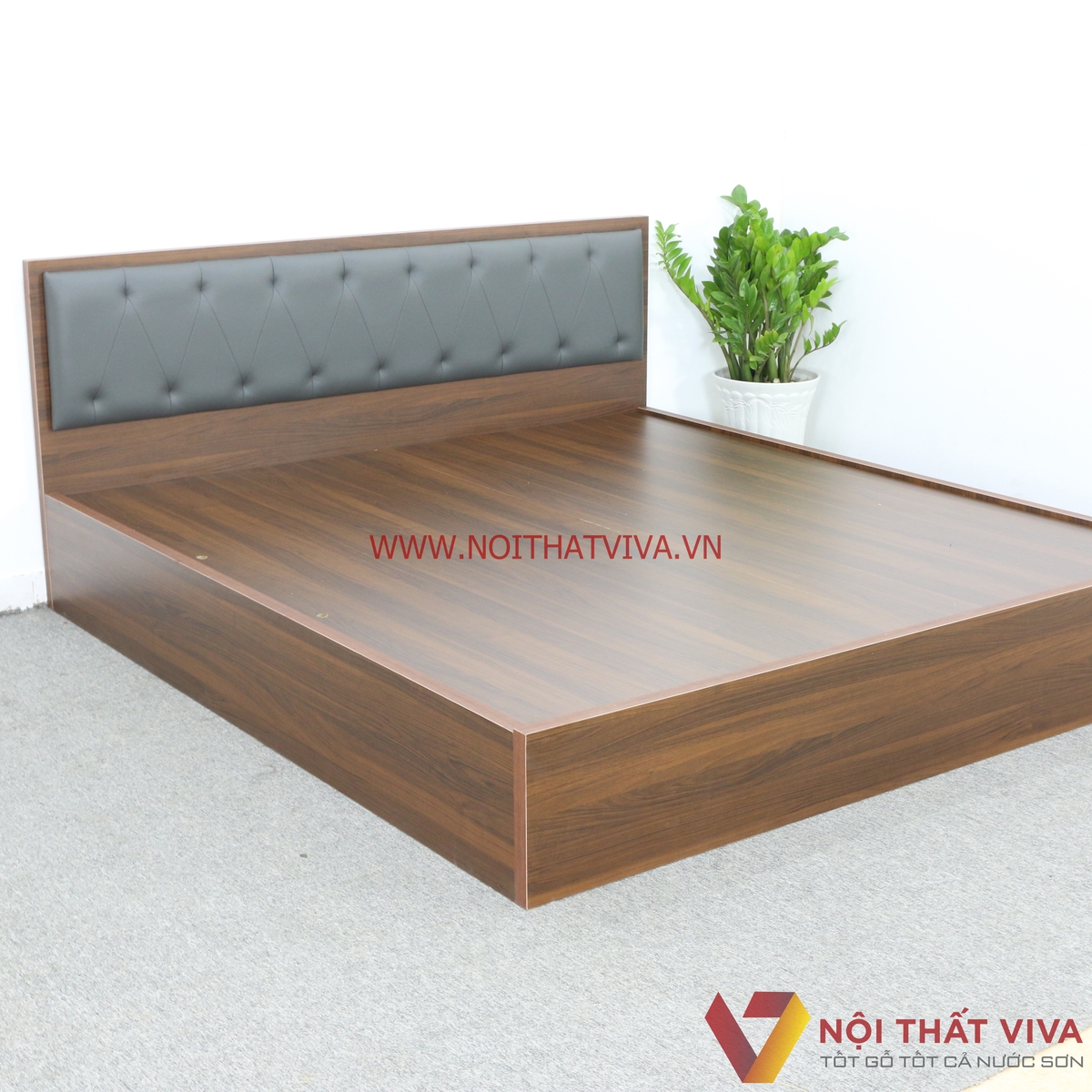 Giường Ngủ Gỗ MDF Melamine Màu Nâu Đầu Nệm Đen Hiện Đại Đẹp