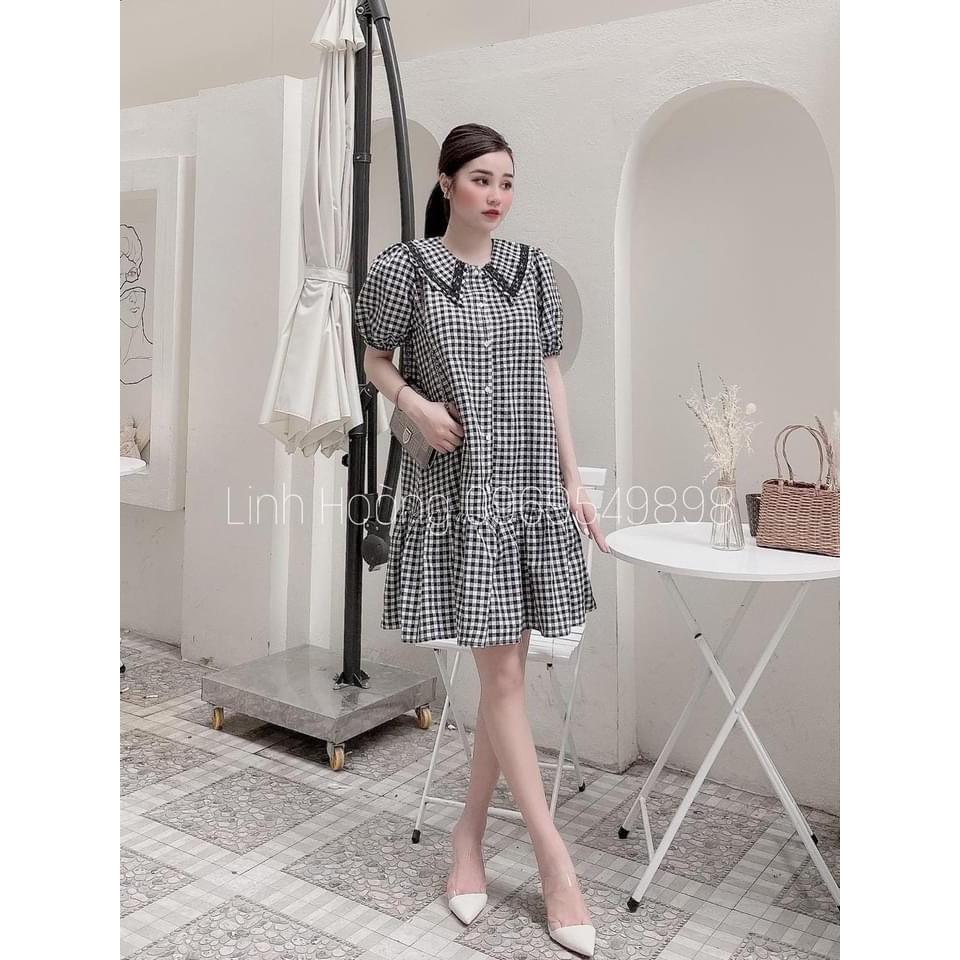 VÁY KẺ ĐEN CỔ PHỐI REN ĐUÔI CÁ