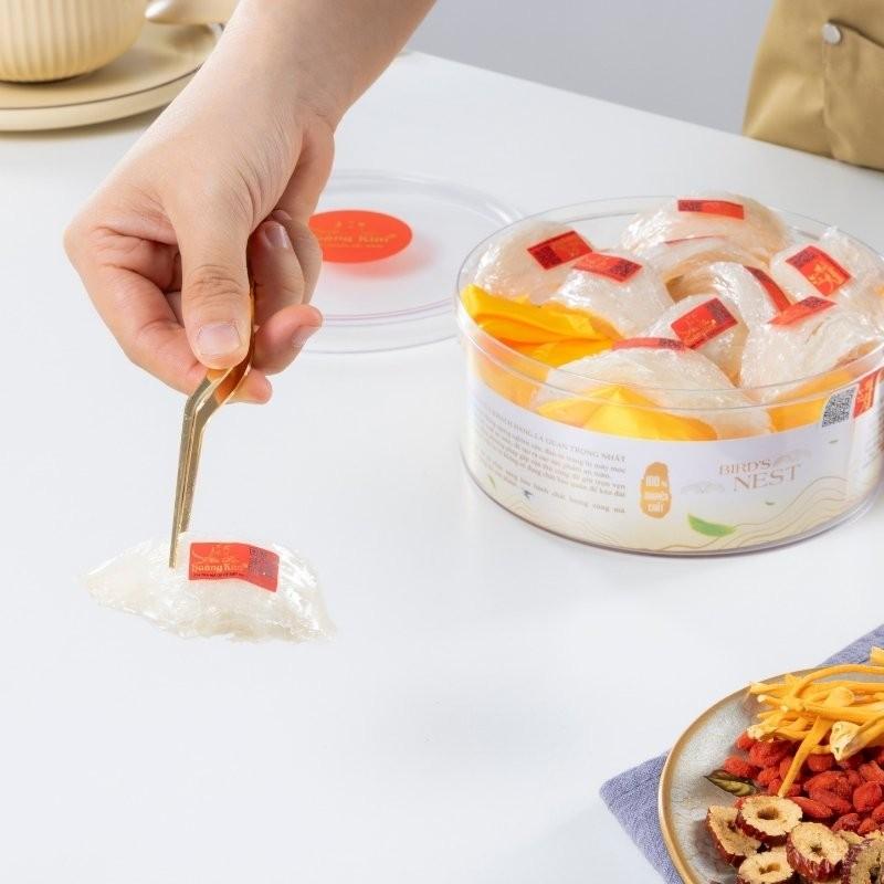 [CHÍNH HÃNG] Yến Sào Hoàng Kim - Hộp Quà Kim Lộc Quý (50g Tổ Yến Thượng Hạng &amp; 4 Hũ Yến Chưng Đường Phèn) - Quà Biếu Cao Cấp, Sang Trọng