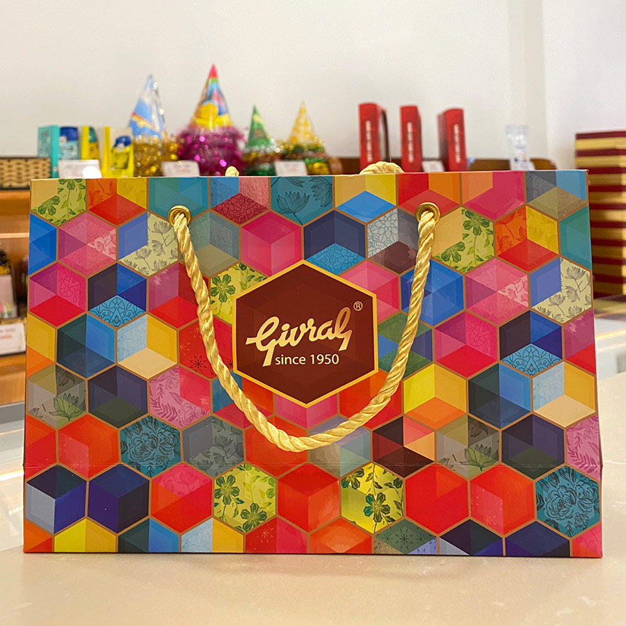 [HSD: 24/10/2025] Hộp 2 Bánh Trung Thu Givral Song Lộc 2 (200gr)