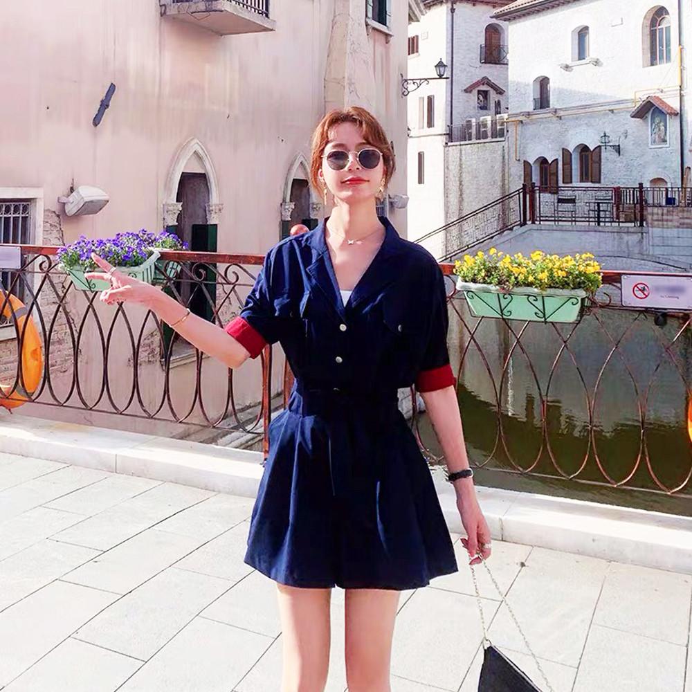 Jumpsuit Ngắn Cổ Vest Tay Phối Màu