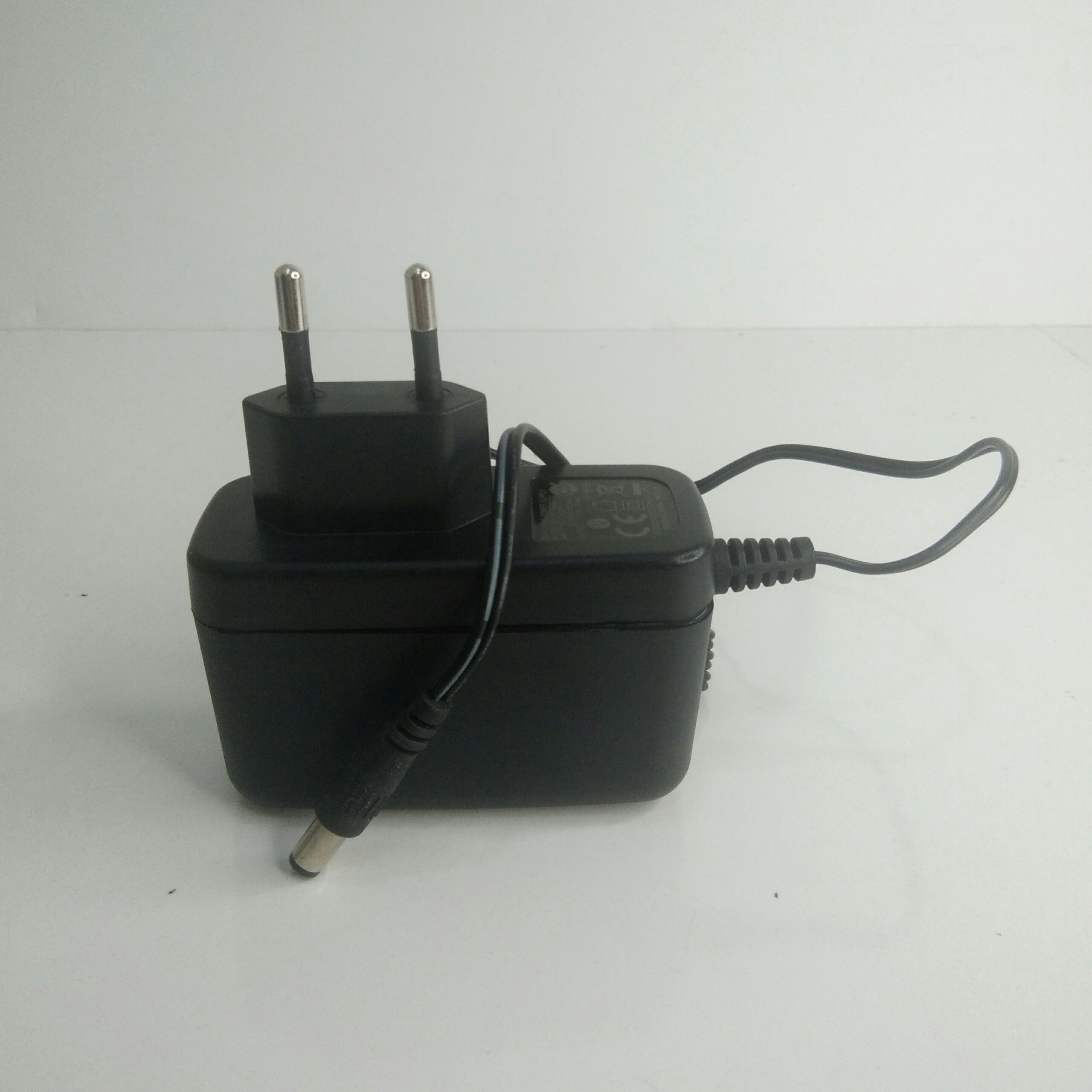 Nguồn 12v 1A