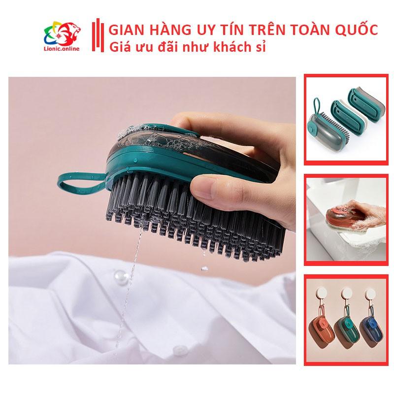 Bàn chải giặt quần áo có ngăn đựng nước giặt thông minh