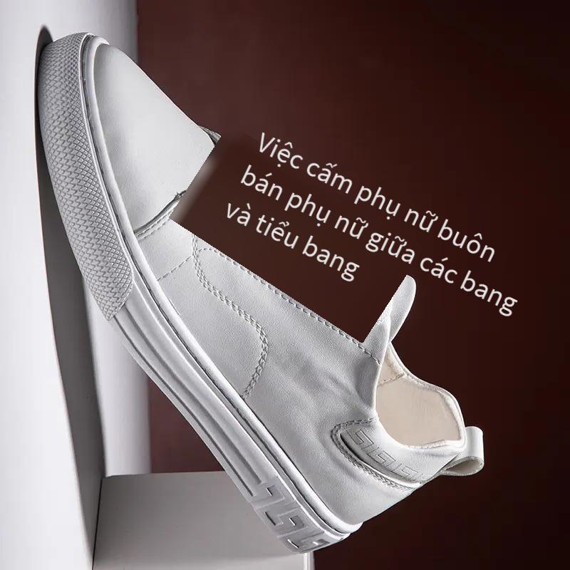 Khuyến mại ban giày giày đôi giày làm việc thoáng khí giày thường ngoài trời mới