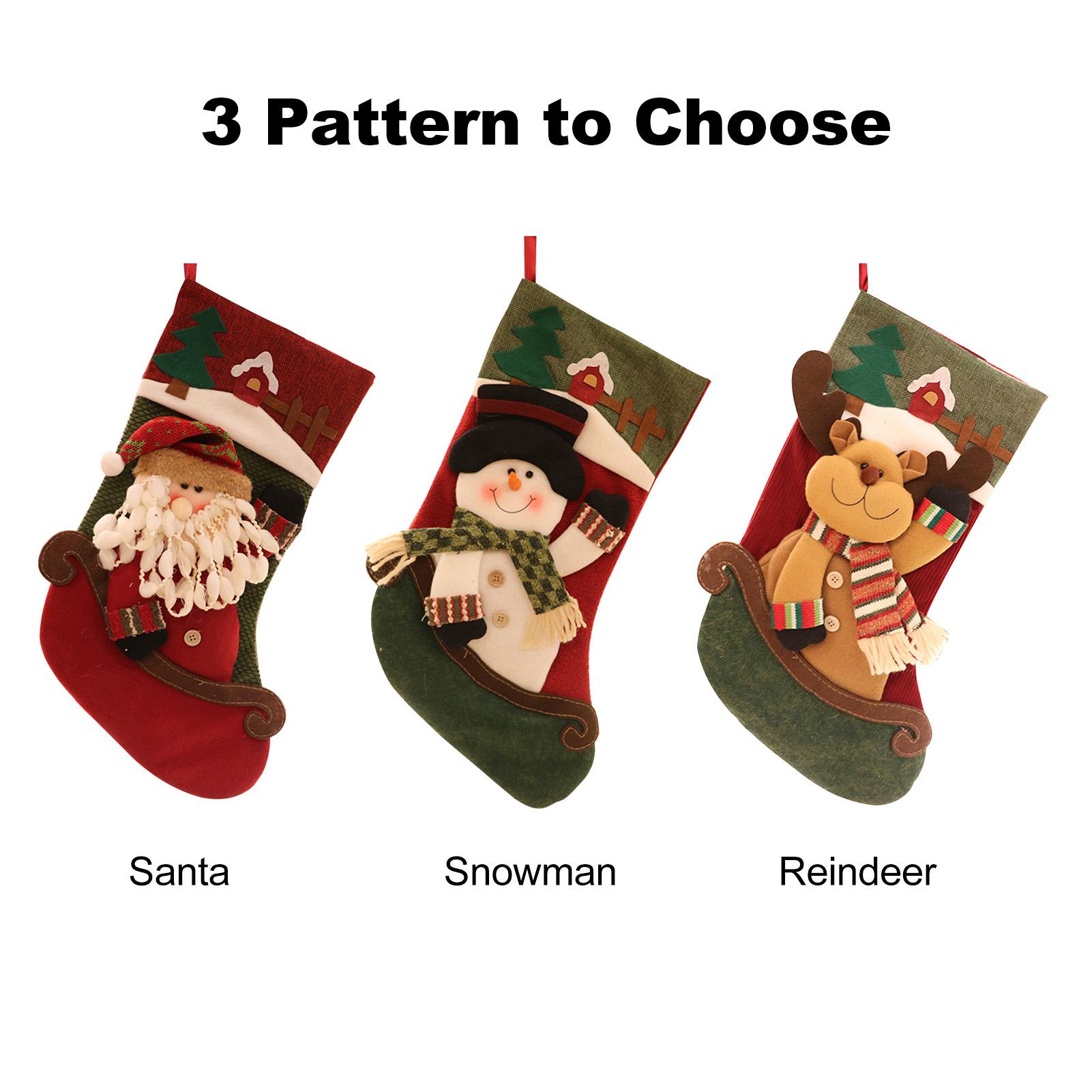 Tất Giáng sinh được làm từ vải chất lượng cao và đi kèm với một vòng treo chắc chắn để đảm bảo bạn có thể treo nó một cách an toàn và dễ dàng
