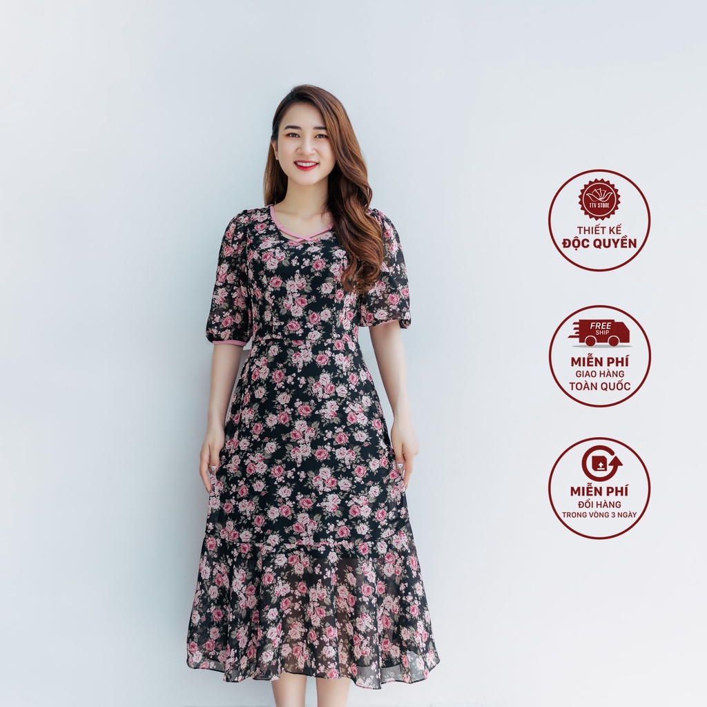 Maxi trung niên TTV Store TTV1170 Cổ tim đan dây tay lỡ thiết kế Đen hoa hồng sang trọng