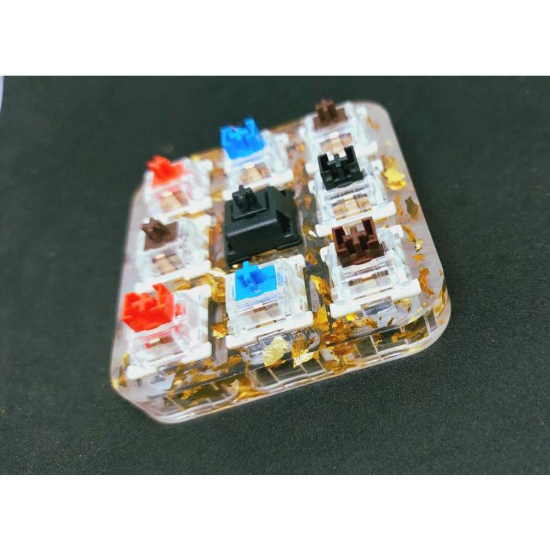 Switch Tester resin 9 key họa tiết lá vàng.