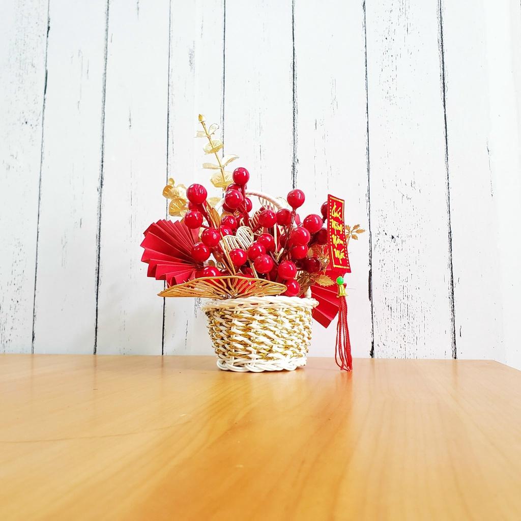 Giỏ đào đông nhí cao 15cm để bàn trang trí tết A03