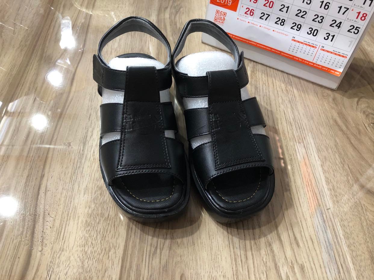 Dép sandal nam da bò cho người thân yêu Hẳn đây là món quà ý nghĩa dành cho các bác các ông