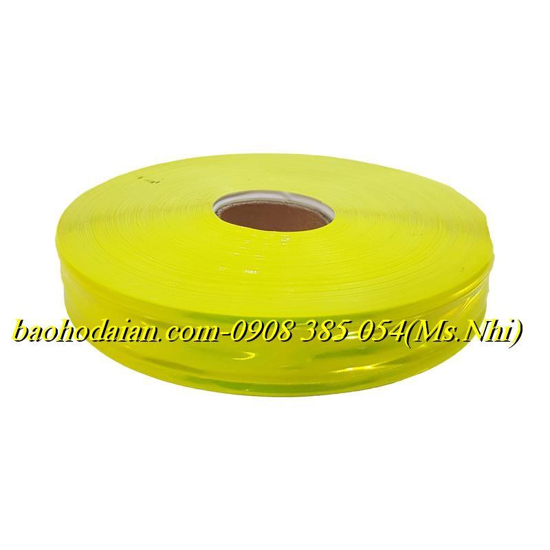 Cuộn phản quang nhựa kiểu trơn 2.5cm x 50m may đính kèm quần áo- Hình thật
