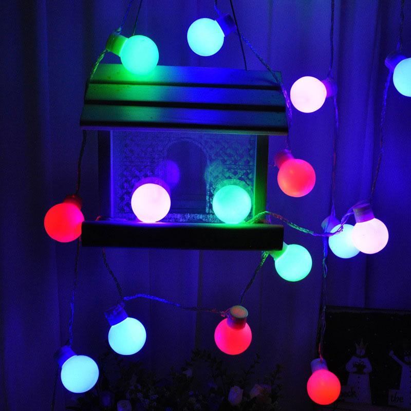 Dây đèn trang trí bóng tròn ping pong lớn 4cm trang trí kích thước 5m 20 led cắm điiện