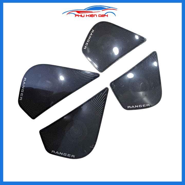 Bộ ốp màng loa vân Titan cho xe Ranger 2017-2018-2019-2020-2021-2022 chống xước trang trí nội thất ô tô