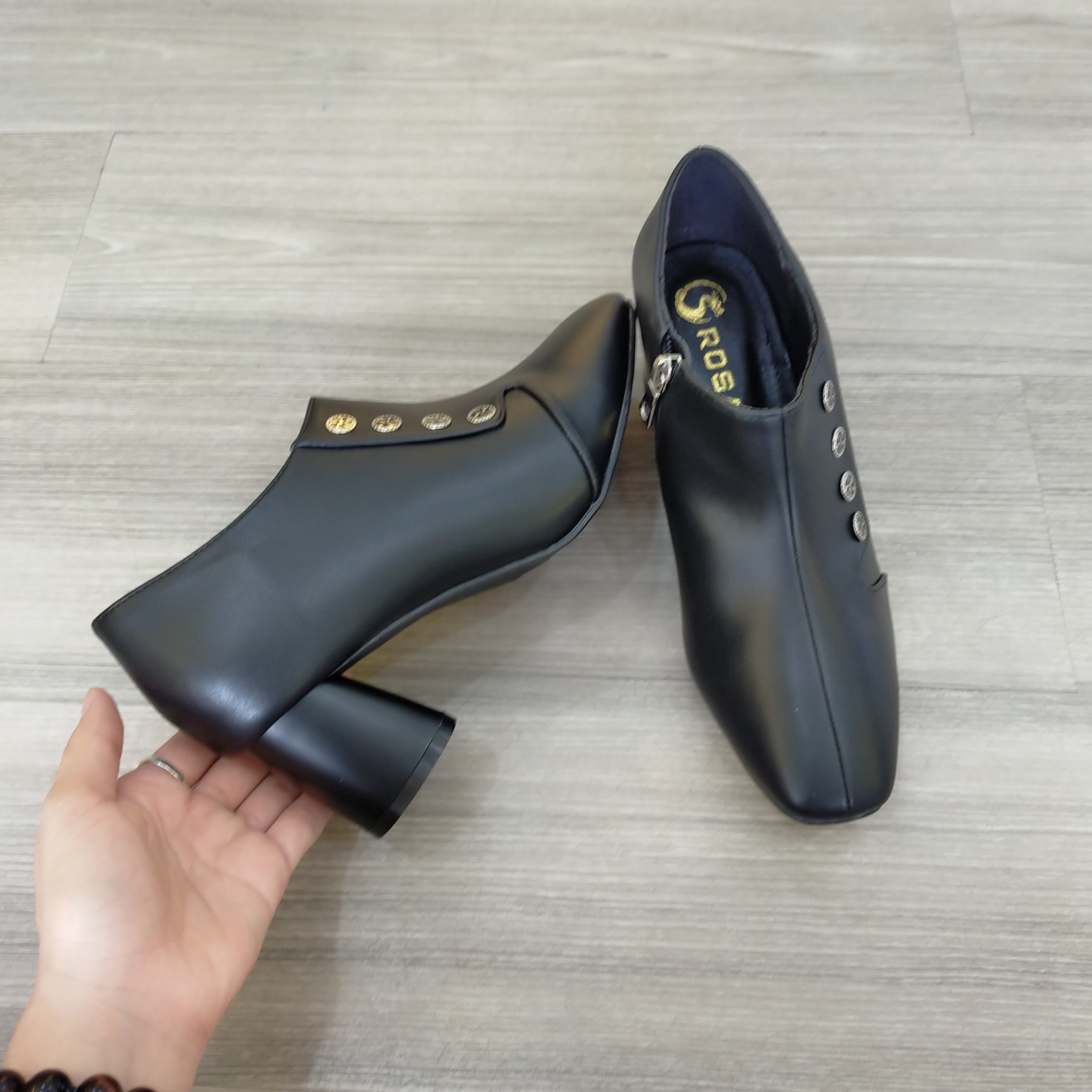 Boots thời trang nữ da lì cao cấp ROSATA RO289 5p gót trụ - đen, be - HÀNG VIỆT NAM - BKSTORE
