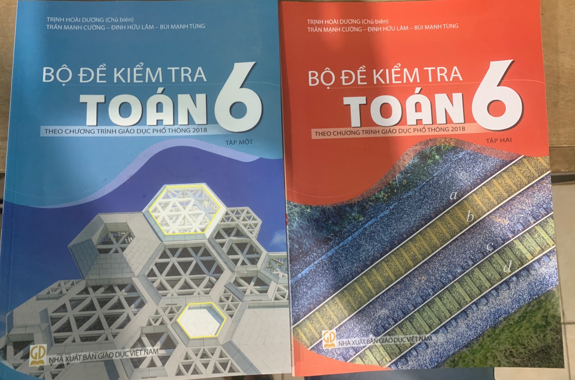 Bộ đề kiểm tra Toán 6 ( Tập 1 + Tập 2 )