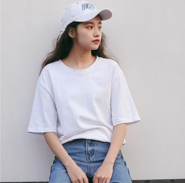 Áo thun nữ cổ trònform rộng tay lỡ chất vải 100%cotton