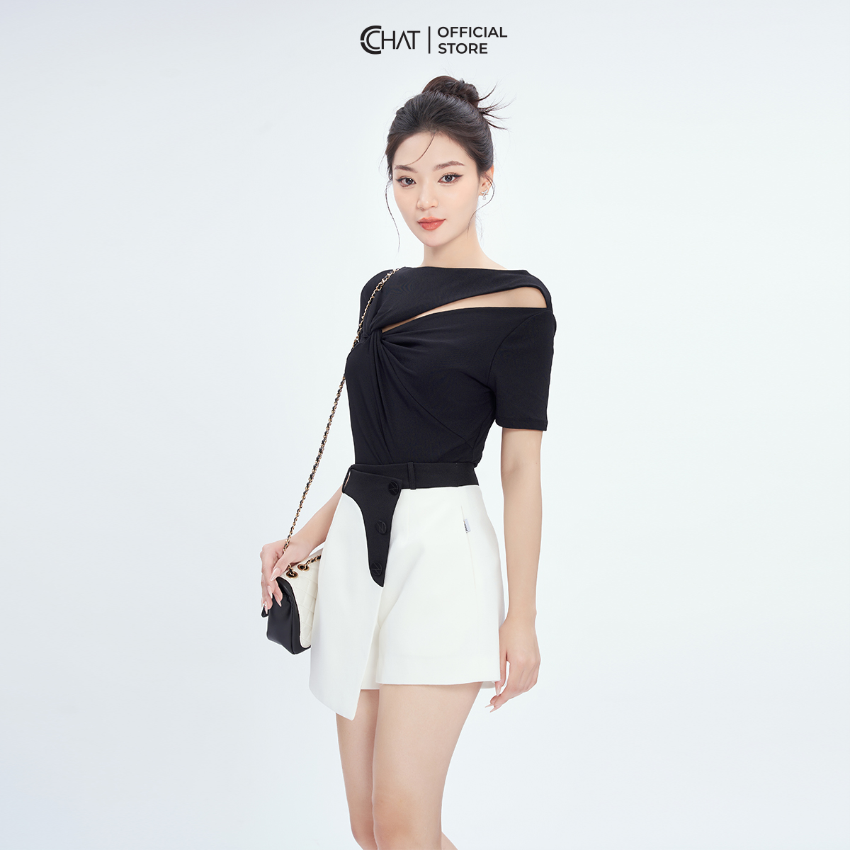 Áo Thun  Kiểu Xoắn Bên Ngực Dáng Ôm Chất Vải Mềm Mịn Co Giãn 4 Chiều 53TNC2039OT