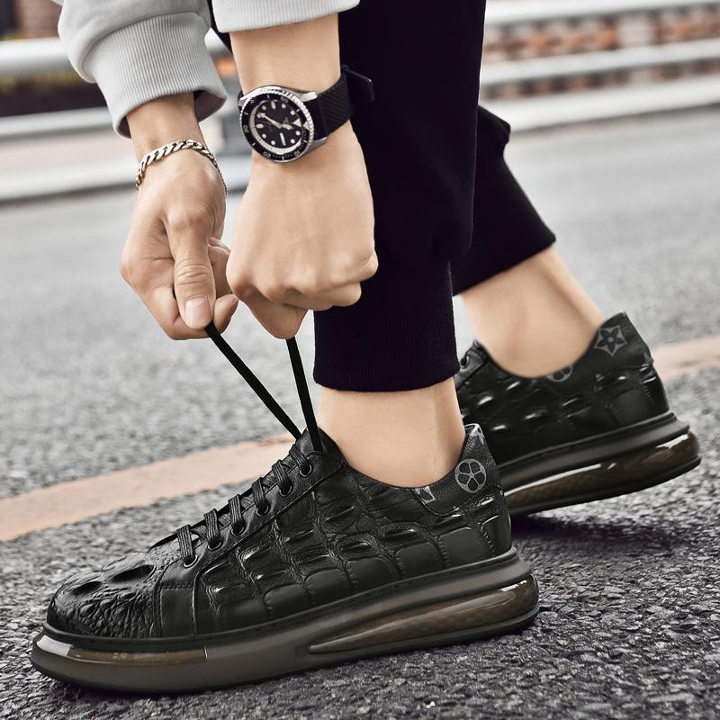 Giày trượt băng phong cách mới nhất giày công sở giày chạy bộ chống mài mòn khuyên dùng giày đôi giao hàng nhanh