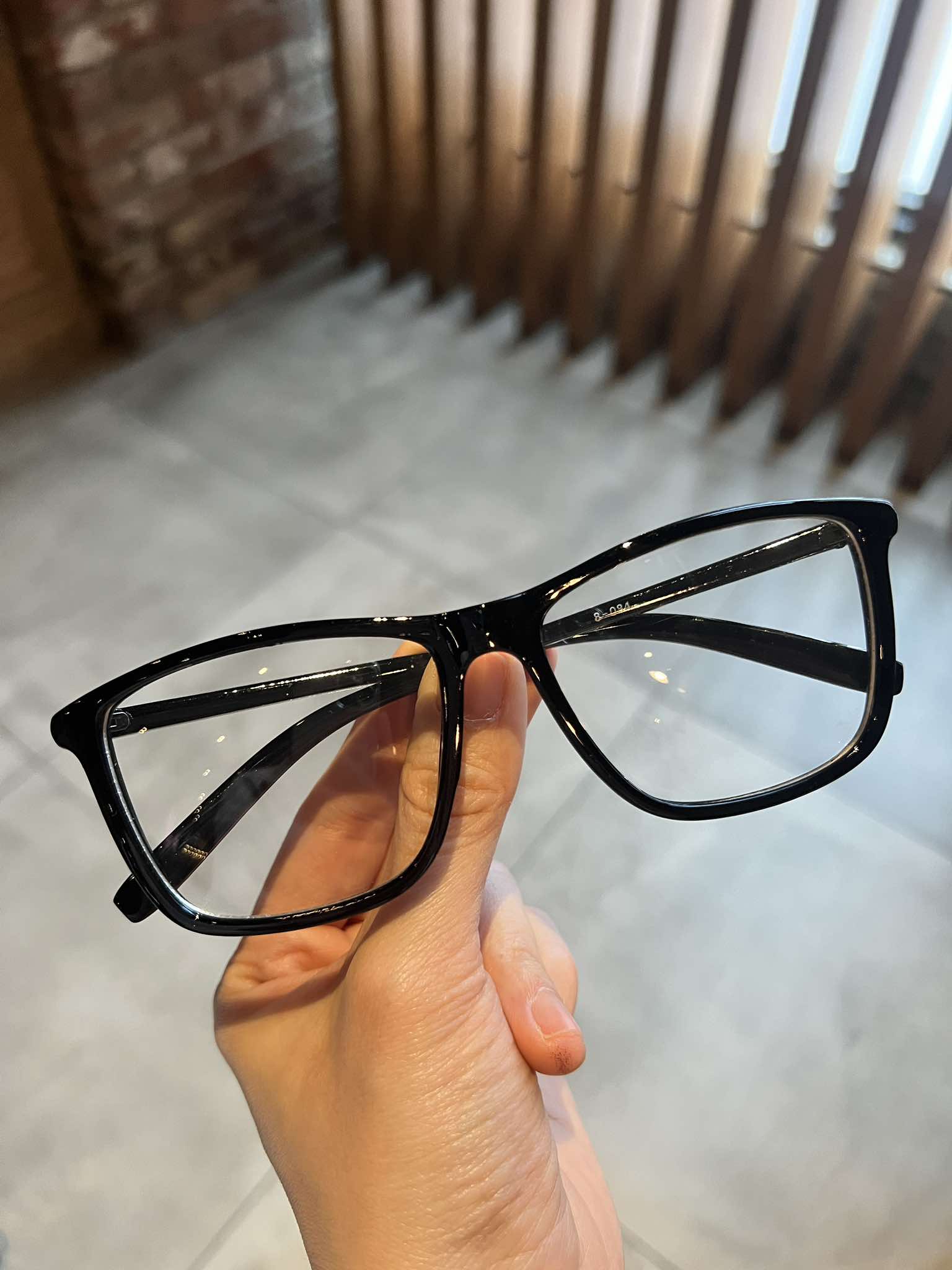 Gọng Kính, Kính Thời Trang Đi Đường Mắt Vuông Chất Liệu Nhựa - Có Thể Thay Mắt Cận