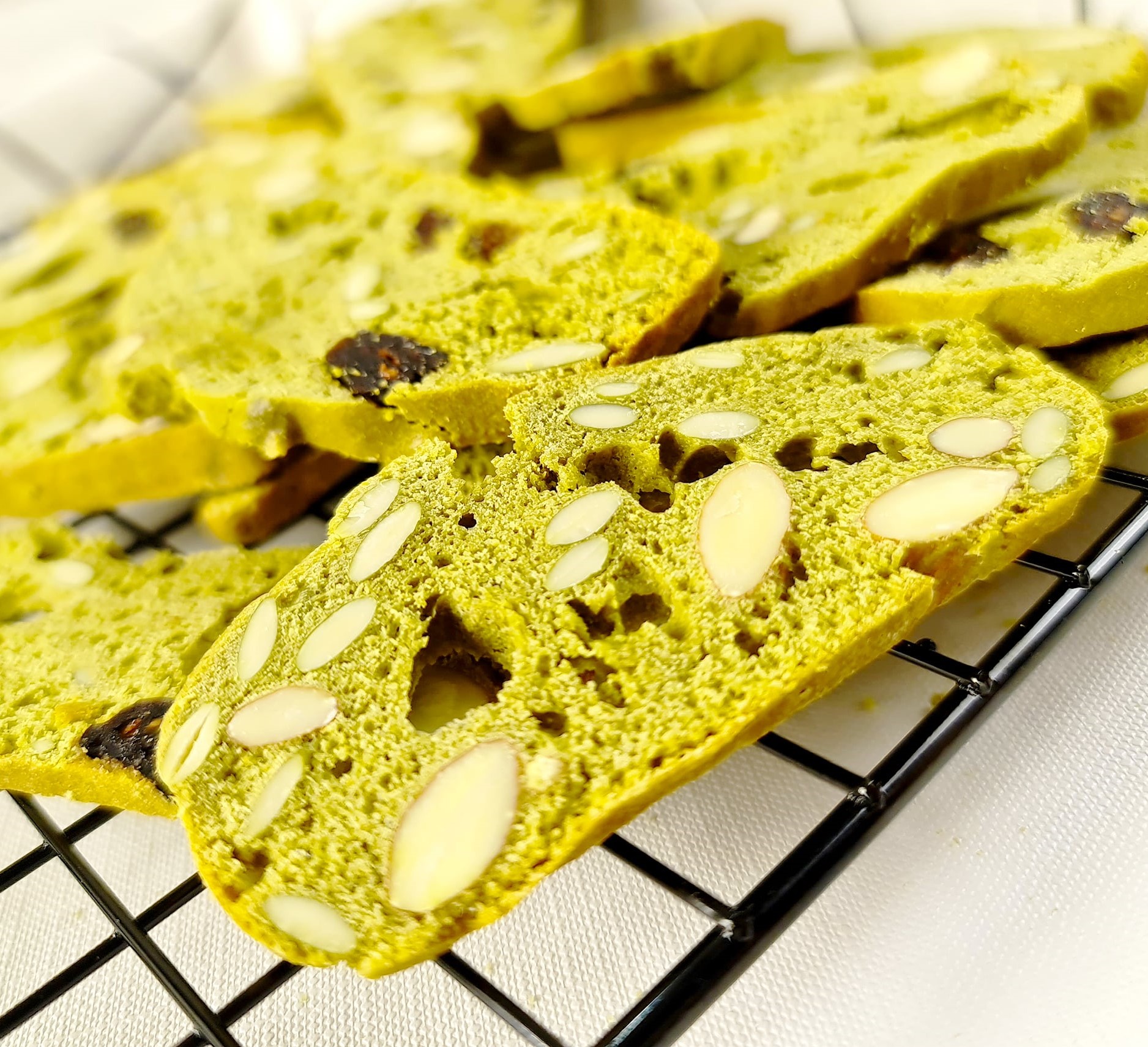 Bánh biscotti Deponte Vị Matcha (Hộp 12 Gói)