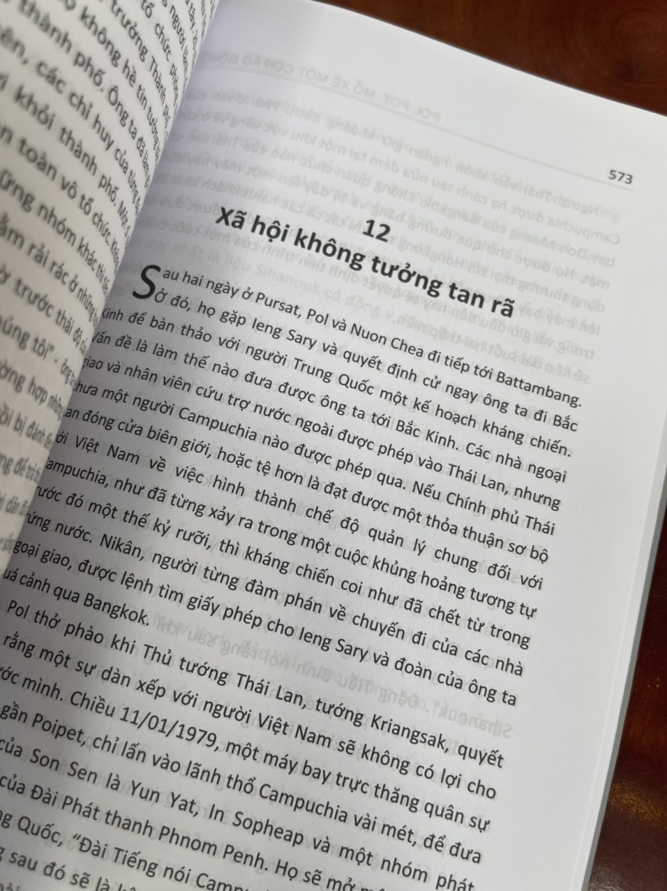 POL POT: MỔ XẺ MỘT CƠN ÁC MỘNG (Sách tham khảo, xuất bản lần thứ 2) - Philip Short - NXB Chính trị Quốc gia Sự thật