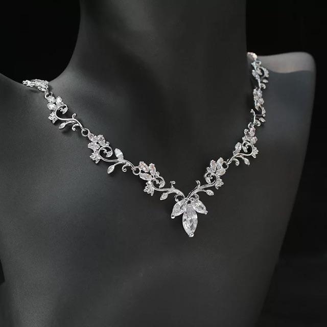 Trang sức bộ cô dâu cao cấp xi mai không đen . Hạt lấp lánh