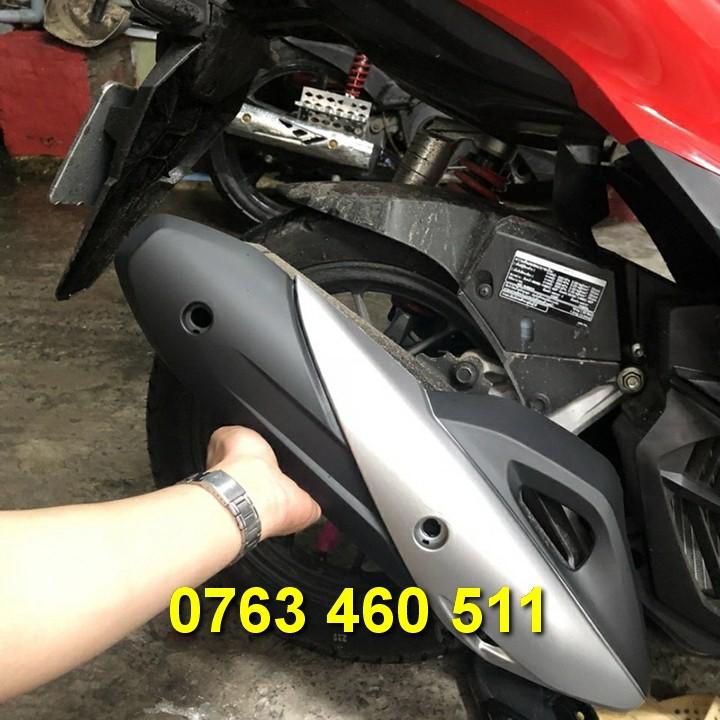 Ốp pô pcx gắn vario