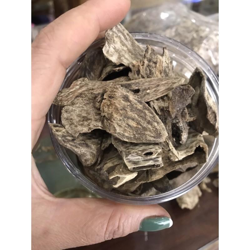 Trầm xông miếng dầu nha trang 0.4 Lạng
