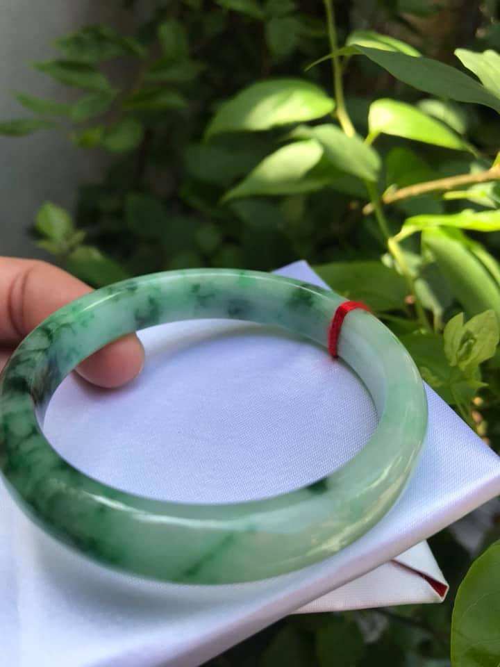 VÒNG KHỐI CẨM THẠCH BẢN HẸ SƠN THỦY SAO 54 SIZE VÒNG 54MM XANH VÂN BÓNG MƯỢT ĐẸP LẮM NỮ 53KG ĐẾN 63KG