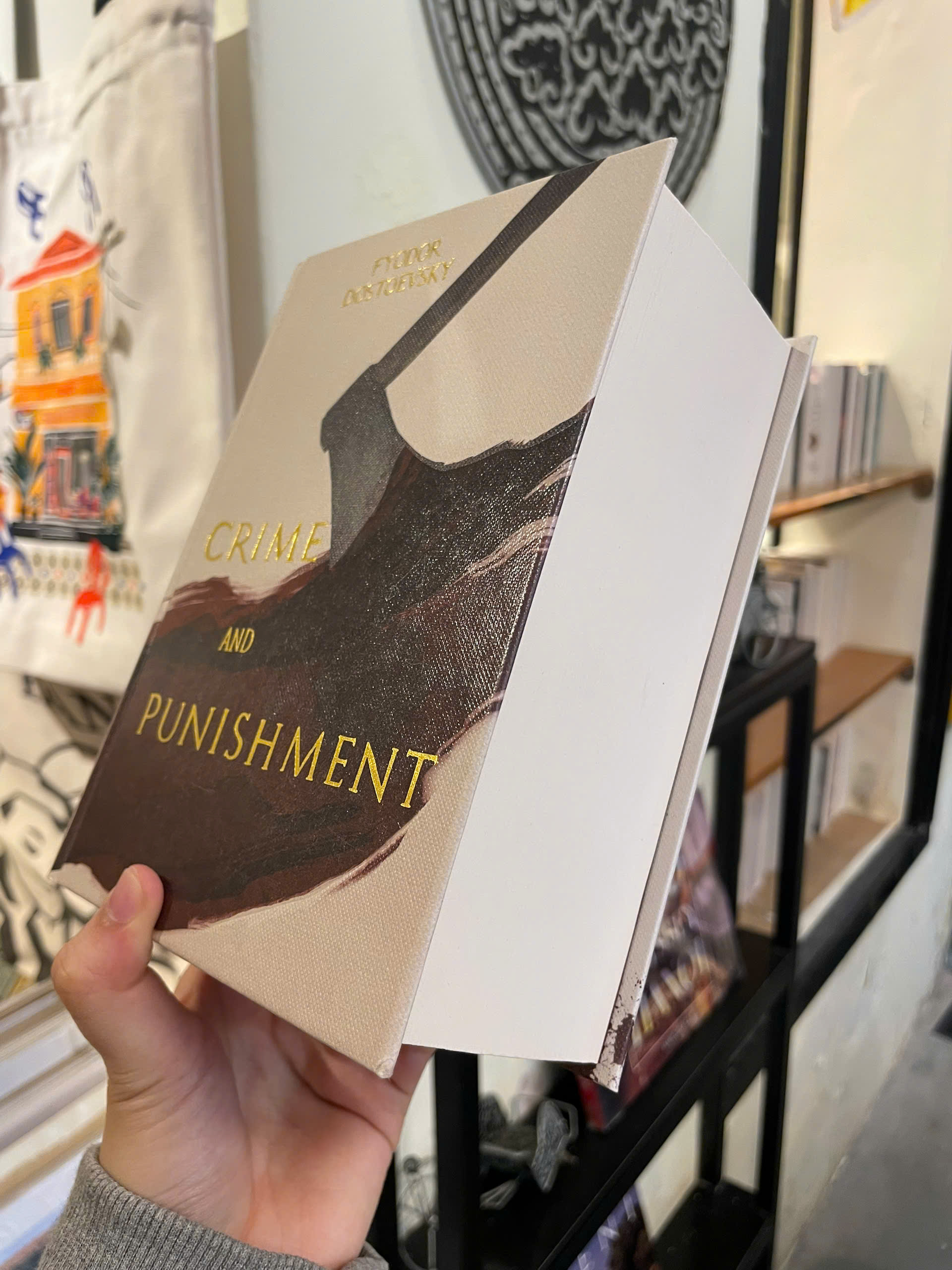 Sách - Crime and Punishment by Fyodor Dostoevsky | Classic Literature - Văn học Kinh điển Bìa cứng