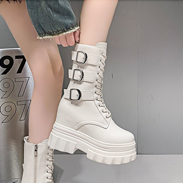 Giày Boots cổ lỡ 3 quai Đế xuồng 9.5cm PB590-4188