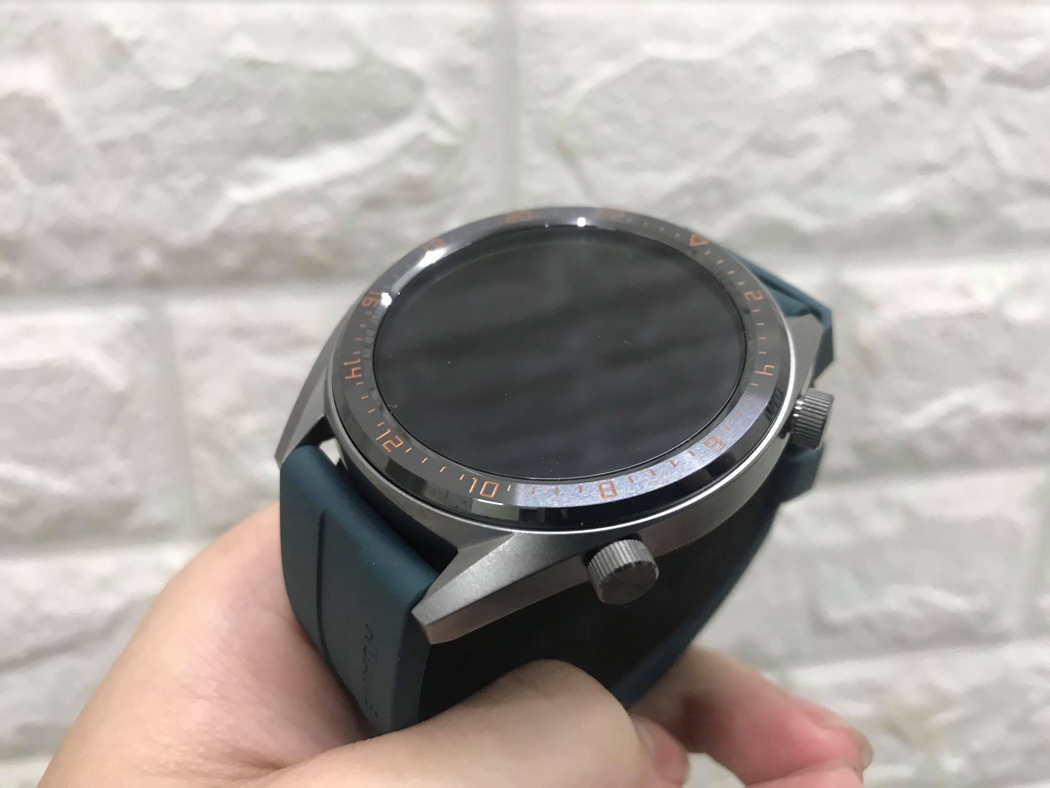 Đồng hồ thông minh Huawei Watch GT  46mm Dây silicon màu xanh - Hàng chính hãng