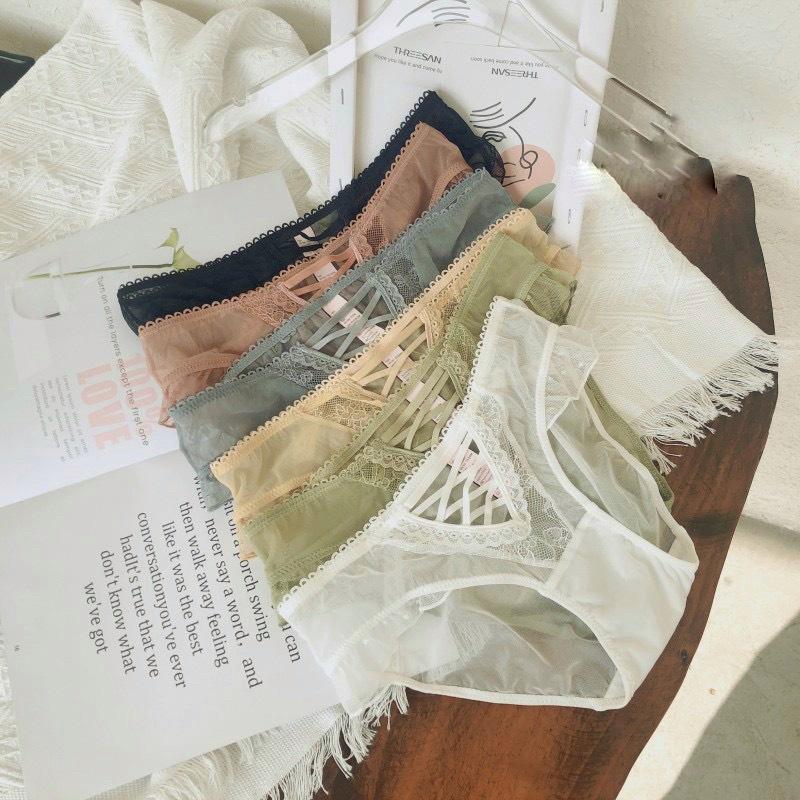 Quần Lót Ren Xinh Xắn - B.Lingerie