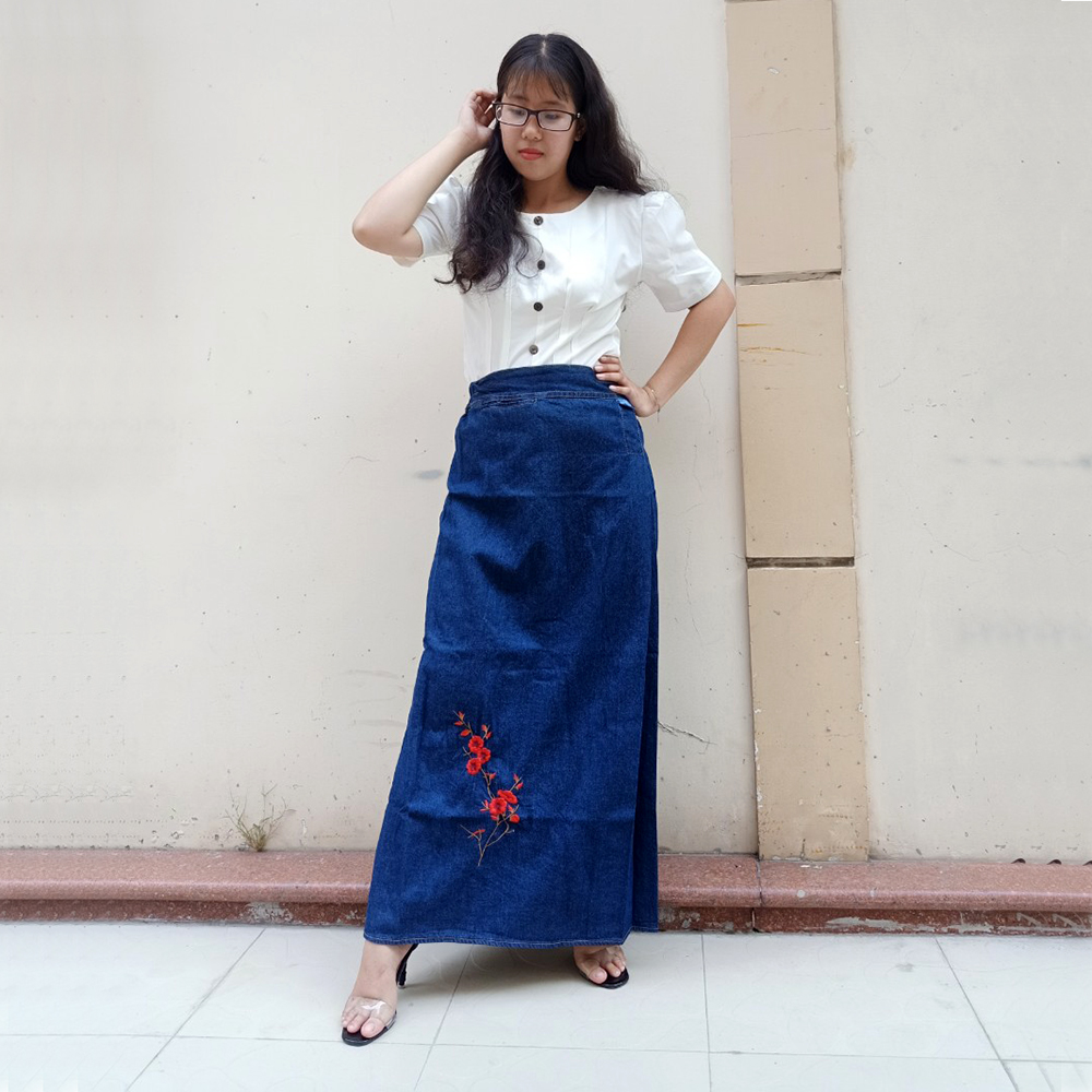 Váy Chống Nắng Jean Nữ Vải Cotton Dày Dặn Có Túi Và Nút Bấm JHT109