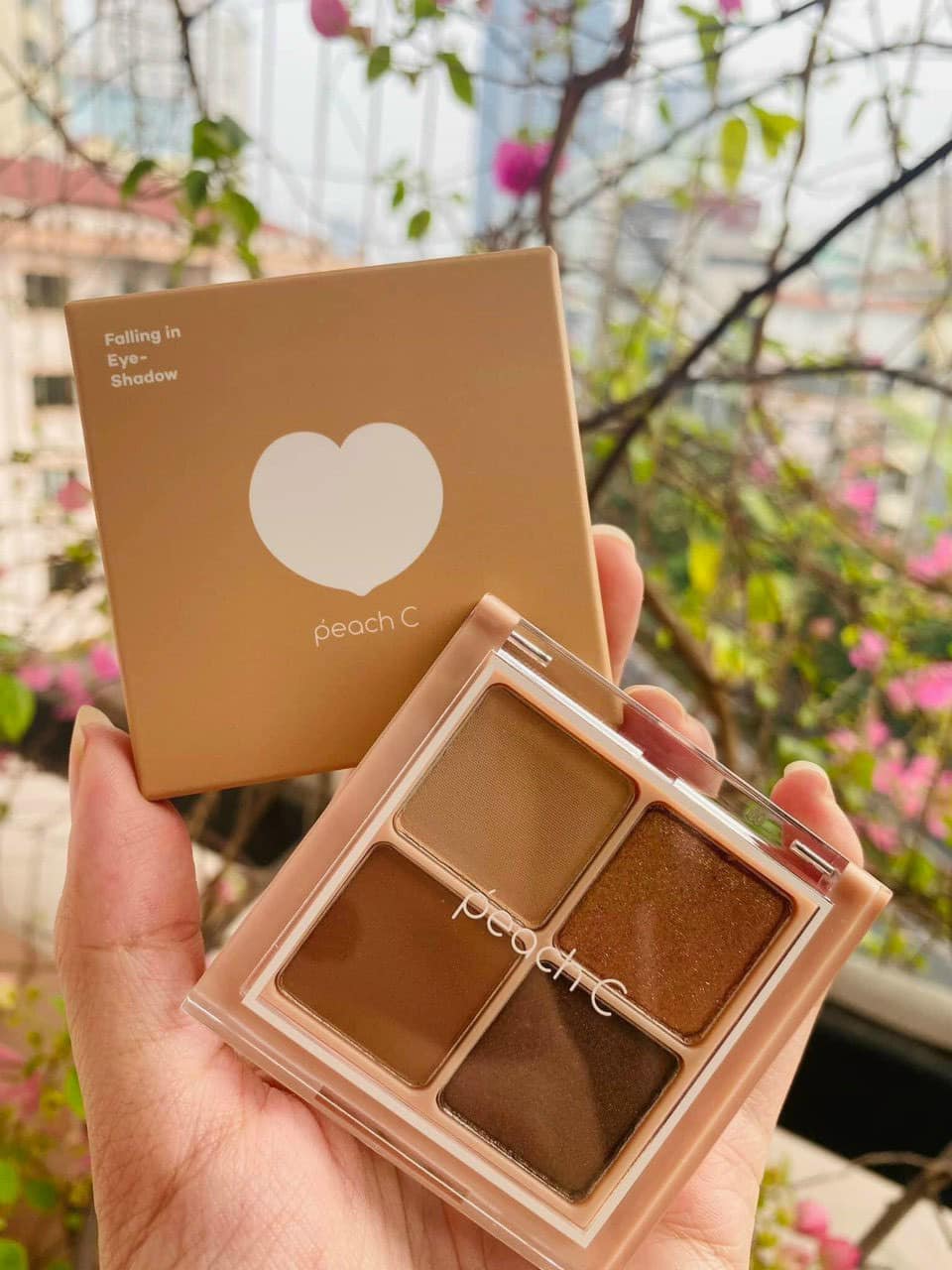 Phấn Mắt 4 Ô Peach C Falling In Eyeshadow Palette #01 Falling In Brown