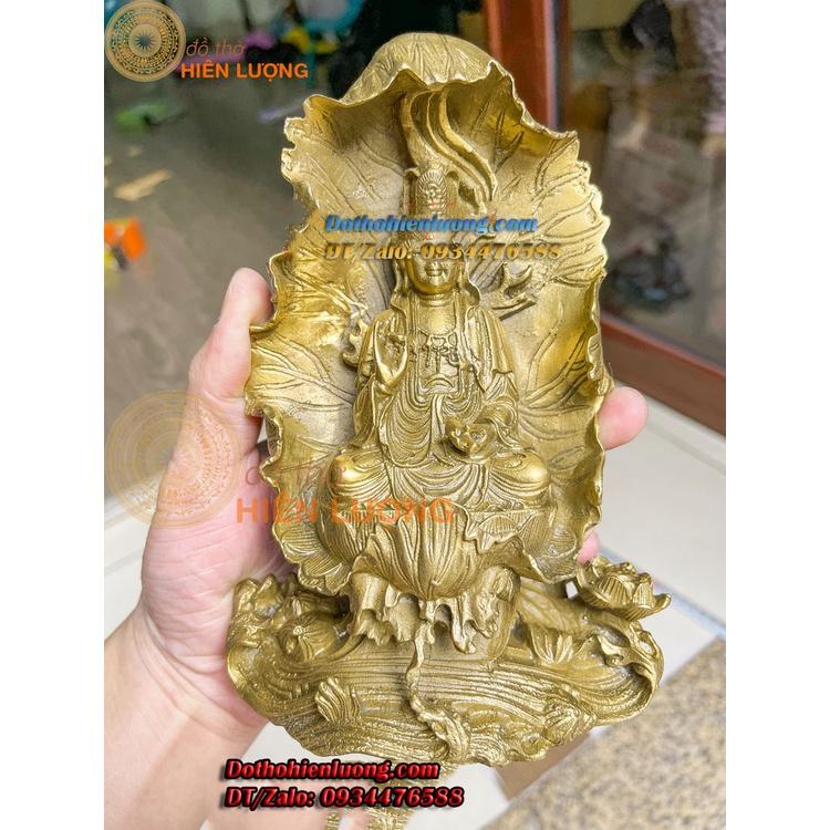 Tượng Phật Bà Quan Âm Ngồi Lá Sen Bằng Đồng Nguyên Chất Phong Thủy Kích Thước 13x7x18cm, Nặng 0,7kg Đẹp