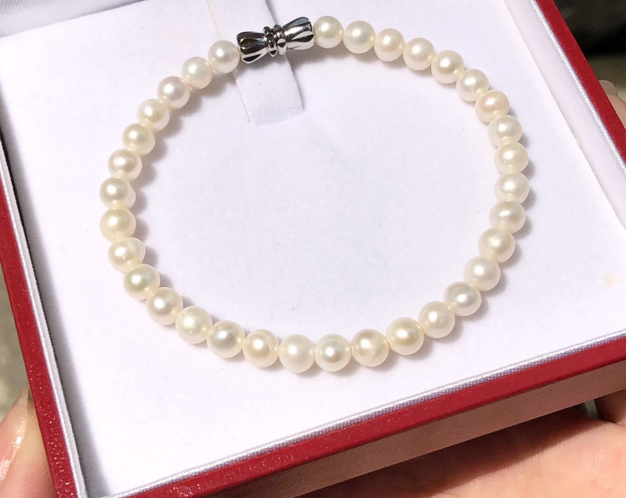 Vòng tay ngọc trai thật - màu trắng tự nhiên