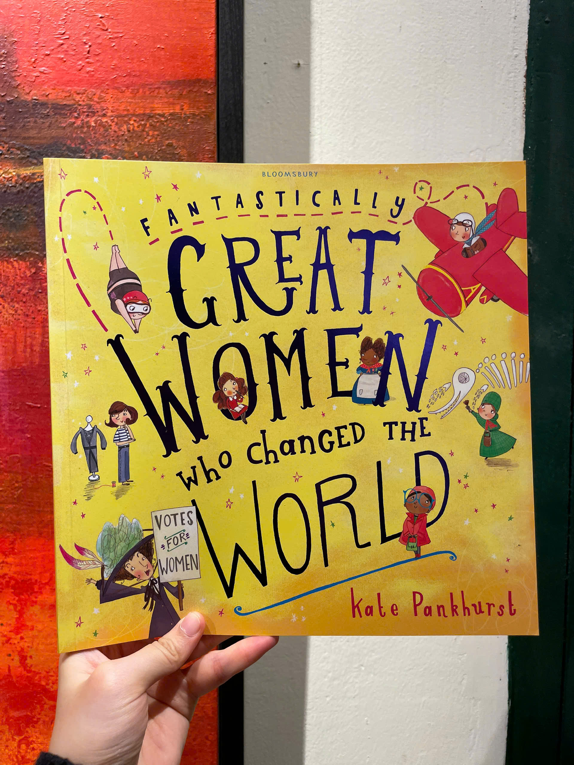 Sách - Fantastically Great Women Who Changed The World by Kate Pankhurst