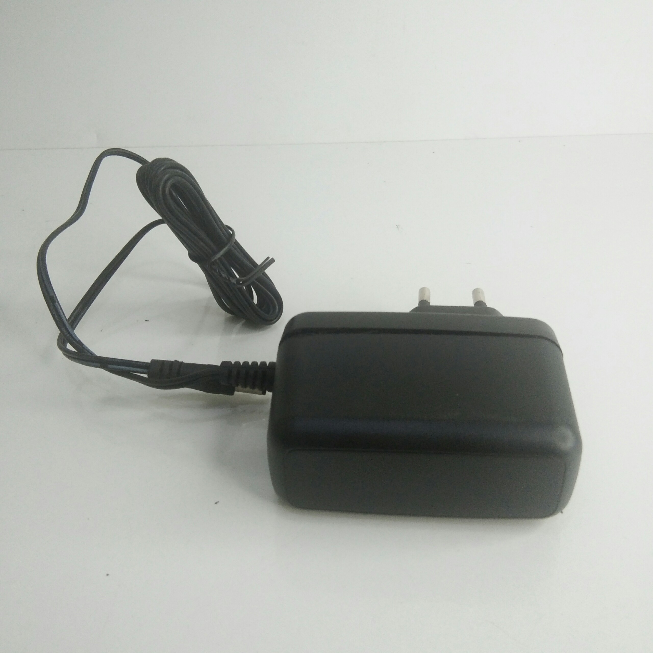 Nguồn 12v 1A