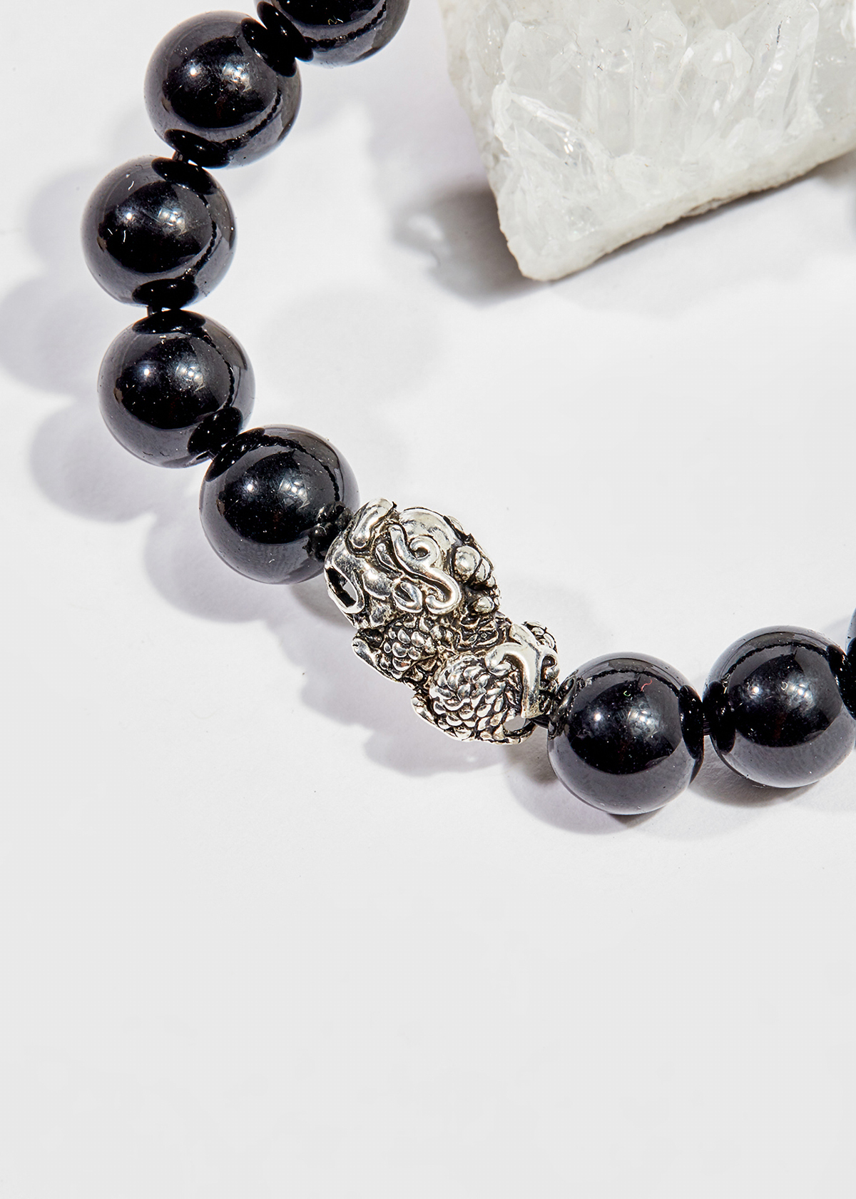 Vòng tay phong thủy đá obsidian charm tỳ hưu 10mm mệnh thủy , mộc- Ngọc Quý Gemstones