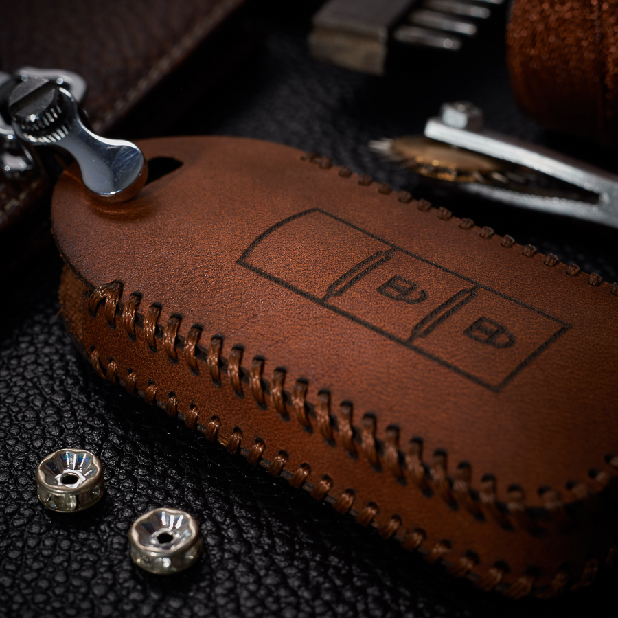 Bao Da Chìa Khóa dành cho Ô Tô Mitsubishi Attrage 2 Nút Da Bò Sáp Dạng Hộp