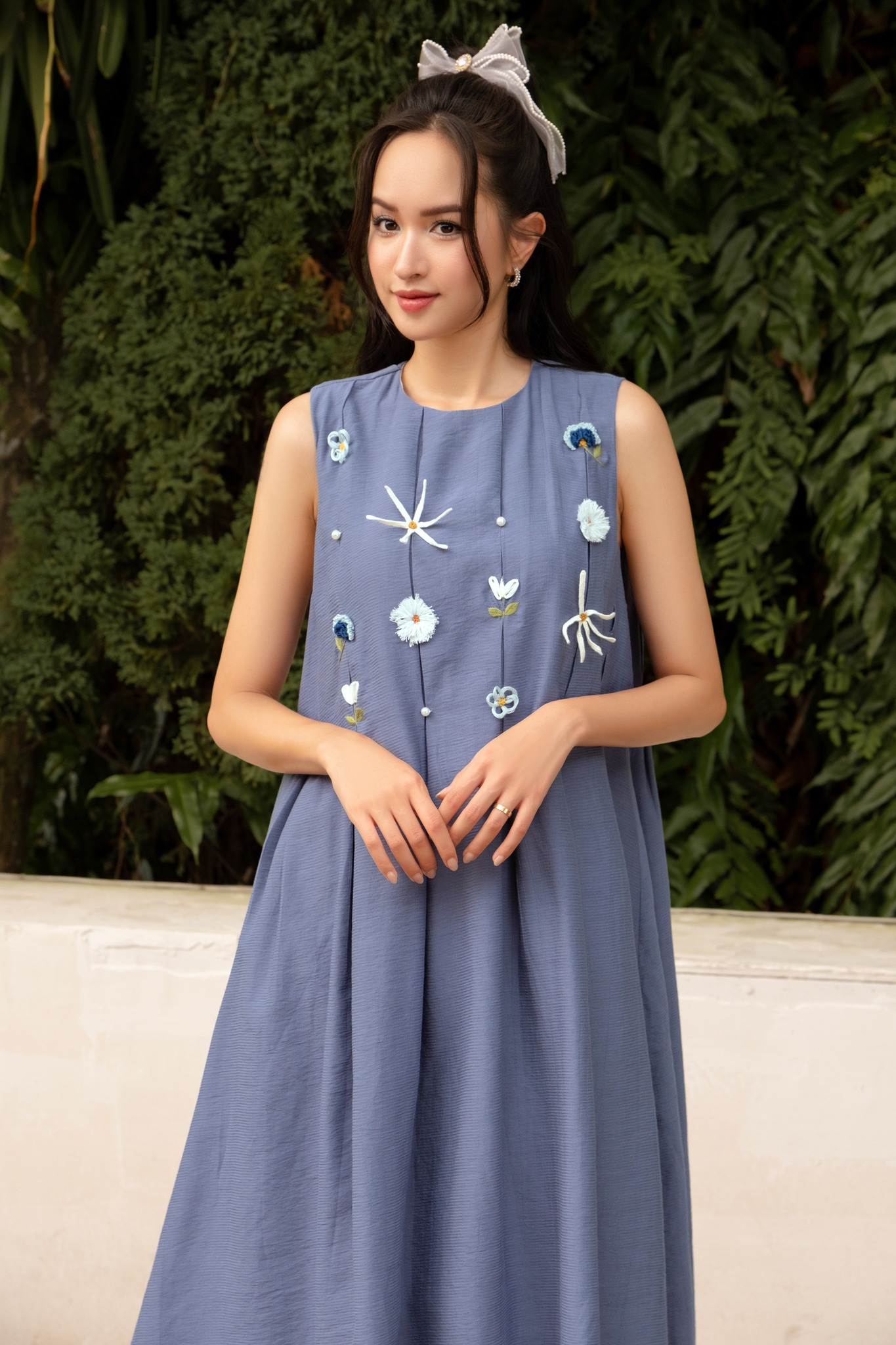 OLV - Đầm Lagoon Ruched Embro Dress